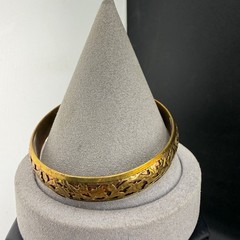 Vintage Bangle Bracelet Gold Tone 8.5”
