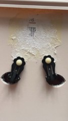 Vintage Casual Corner clip On earrings Black Dangle