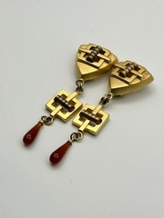 Vintage Gold Tone Carnelian Drop Dangle Earrings Shield Geometric Matte Art Deco