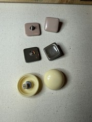 Vintage 80s/90s Earrings Pierced;7 Pair Lot; multi Color Lightweight