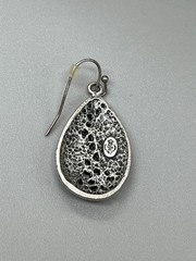 Vtg Teardrop-shaped silver tone Premier Designs Necklace and Earrings set te01