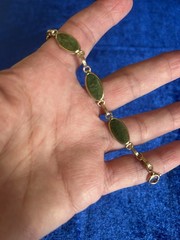 Vintage 1/20 12k Gold Filled Green Asian Jade Bracelet Nice Piece 7 1/2 w/clasp