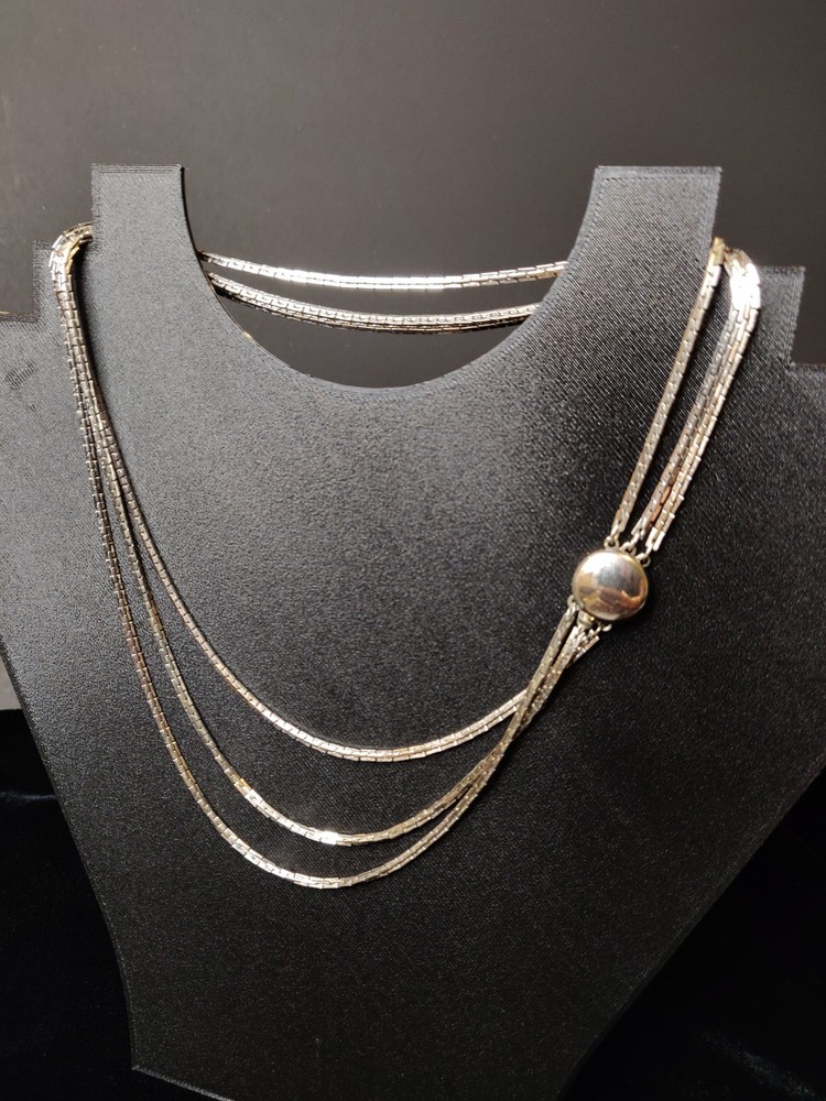 Vintage Three Strand 14.5″ Silver Tone Necklace Statement H Box Chain Unique
