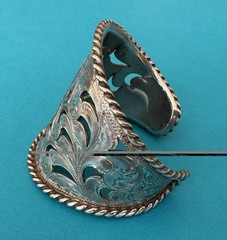 RARE Vintage 925 Sterling Silver Horse Brand Open Filigree Tapered Cuff Bracelet