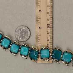 Vintage Teal Blue Moonglow Thermoset Bracelet + Lisner Brooch Cabochon Gold Tone