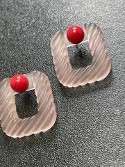 Vintage 1.1” Red Ball Frosted Pink Acrylic Dangle Earrings