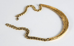 Vintage Monet Red Enamel Rope Twist Collar Necklace Gold Tone Runway 15 In
