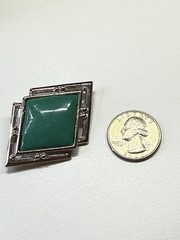 Vintage Art Deco Brooch Green Glass Or Acrylic