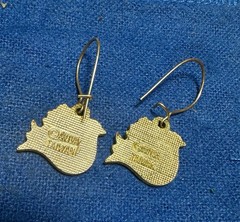 Vintage Aviva Taiwan Enamel Swan Bird Earrings Cloisonne Gold Tone Pair