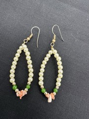 Vtg Hawaiian Beaded Faux Pearl Dangle Earrings Coral Boho Coastal Beach Chic
