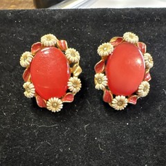 Vintage Enamel Earrings Feature red Cabochons surrounded by White Daisy Halo