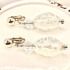 Vtg Mod SilverTone Art Deco Glass Earrings Clip On Dangle Drop White Groovy S