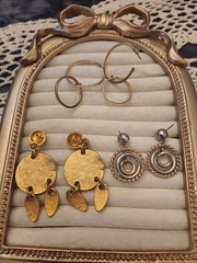 3 Pair Of Vintage Mixed Metal Dangle Earrings 1 Pair Sugarfix