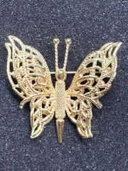 Vintage 80s Liz Claiborne Gold Tone Parrot Bird & Monet Butterfly Brooch Lot 2