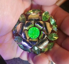 Vintage Jewelry Lot – Peking Glass Bead Necklace – Uranium Brooch – Rhinestones