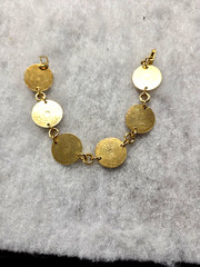 Vtg gold tone rib disc blue faucet rhinestone cab Bracelet