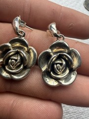 Vintage Sterling 3D Rose Flower Darkened Silver 5.5 Grams Israel Dangle