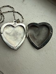 Vintage Sterling Silver Heart Shaped Necklace- 22 Inches