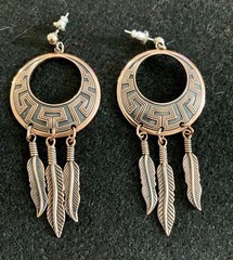 Vintage Wheeler Company Copper Dangling Feather Drop Southwestern Clip Earrings