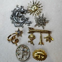 Vintage Celestial Brooch Lot 7pc JJ Moon V&A Sun Anne Klein Rocket Star Space