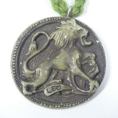 Leo Lion Zodiac Pendant Handmade Clay Vintage Green MCM 1970s 1980s Retro