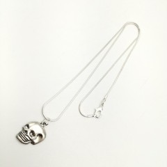 Silver Tone Costume Skull Charm Pendant Snake Chain Necklace 18” #22