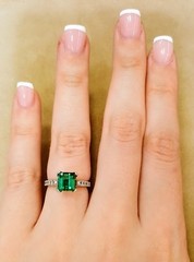 Vintage Platinum Engagement Ring 1.96CT. Gem Natural Green Tourmaline