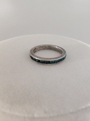 ​Vintage Sterling Silver Channel Set Emerald Green CZ Eternity Ring Band Sz 4.75