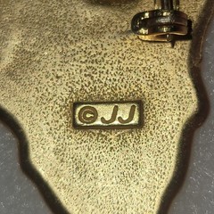 “JJ” Jonette Jewelry ‘Africa Egypt Face Continent’ Pin Brooch