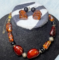 Vintage Yousi SChunky Mixed Gemstone Necklace & Earrings Stone & Glass Beads 14”