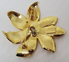 Vintage Flower Brooch Pin Gold Tone Faux Pearl Marked Signed AAI 2.5″