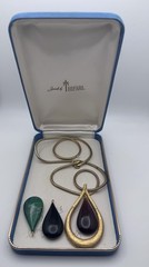 Crown Trifari 60s GoldTone interchangeable Lucite Pendant Necklace