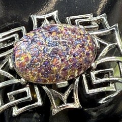 Dodds 11 W 30 St Inc mid cent mod foiled art glass geometric brooch