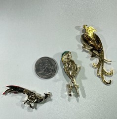 Vintage Enamel Lot Figural Abstract Birds Animal Snoopy Fish Ladybug Lot 27 pcs