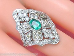ESTATE ART DECO 2.25ctw DIAMOND & OVAL EMERALD PLATINUM STATEMENT COCKTAIL RING