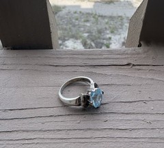 Nice Vintage Sterling Silver .925 Blue Topaz Size 6.75 Maker Stamped