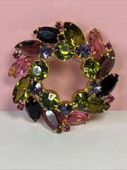 Vintage Wreath Brooch Fruit Salad Design D&E Juliana Multicolor Rhinestones