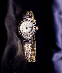 1940’s Winnie Japanese Movement Gold Rhine Stones Women Vintage Wrist Watch