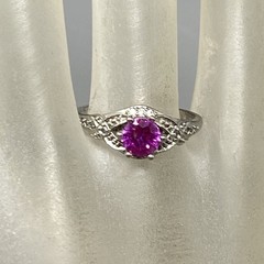 Pink Sapphire Ring Silver Tone Band Round Faceted Stone Ornate Birthstone 8