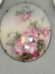 VTG LARGE HAND PAINTED OVAL PORCELAIN PINK ROSE FLOWER FLORAL BROOCH And CLIP ON