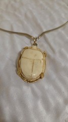 Kenneth Lane Signed Gold Tone Oval Cream Scarab Necklace & Ring Jewelry Set