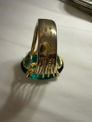 Vintage Huge Emerald Green Faceted Glass Cocktail Statement Ring Size 8 Unmarked