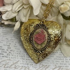 Gold Heart Locket Cameo Birthday Anniversary Wedding Rose Mauve Peach Necklace