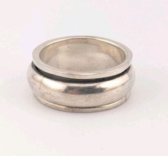 Vintage Spinner Ring Sterling Silver 925 Wedding Band Simple Size 6