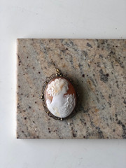 Beautiful Shell Cameo Brooch / Pendant , Vintage or Antique, Filagree Bezel