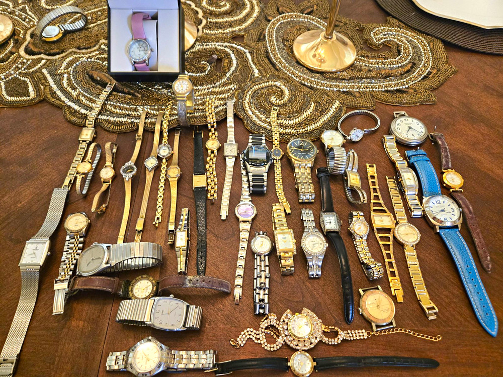 Westclox Seiko Timex Bulova Relic Mixed Lot Wristwatches & Pocket Watch