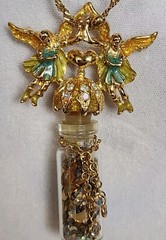 Vintage RARE HTF Retired Kirks Folly Angel Folly Dust Necklace/Pin w/Box 36″