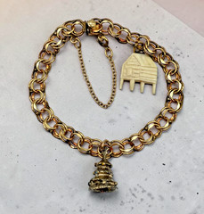 VTG 12K Gold Filled Double Link 7″ Charm Bracelet 2 charms safety chain 12.9g