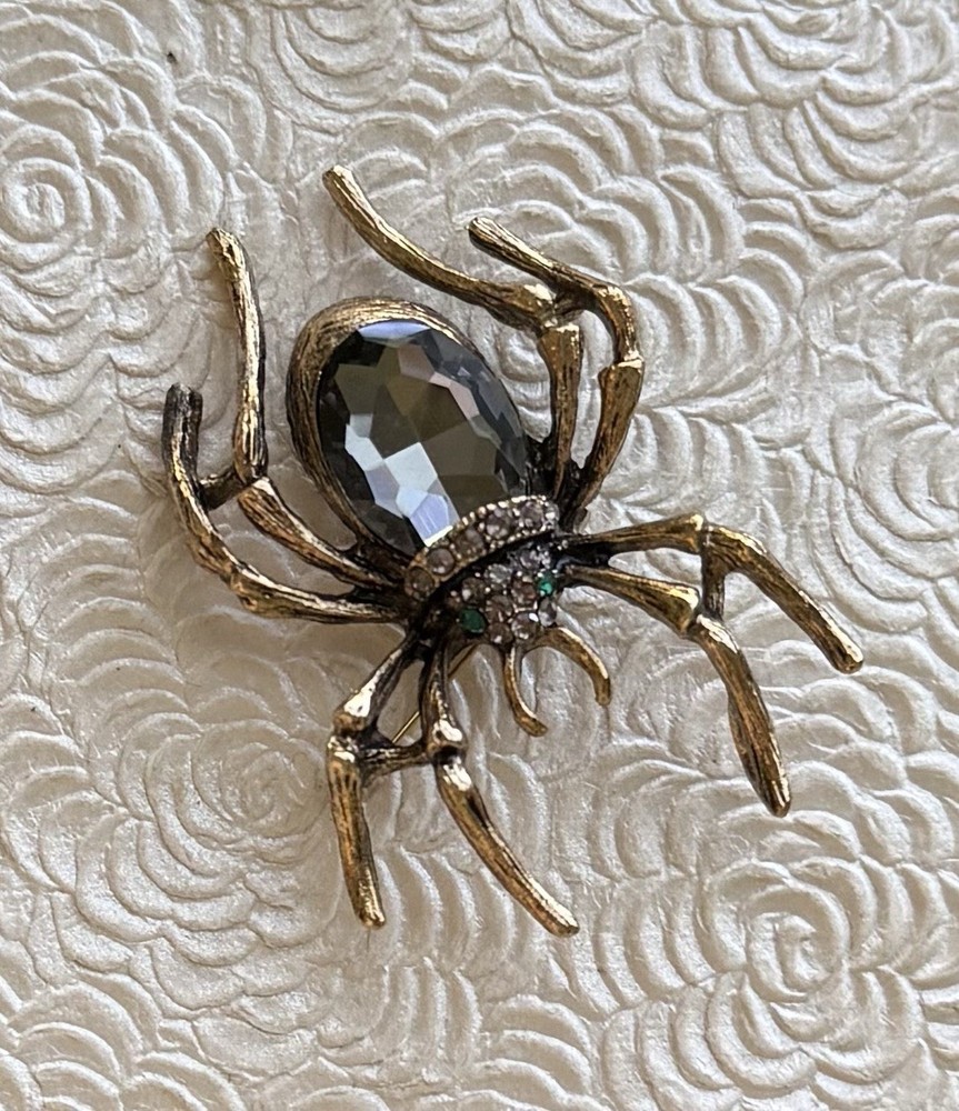 Spider vintage style brooch pewter tone metal