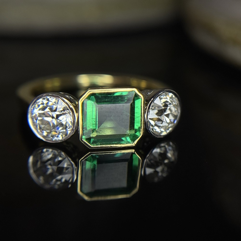 New by Heritage No Oil Emerald 3 Stone Old European Diamond Ring 2.45 ctw